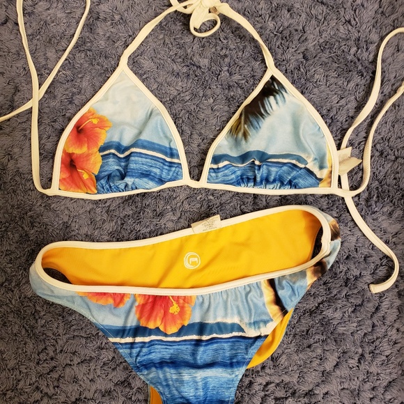 Aaron Chang Other - Beachy swimsuit